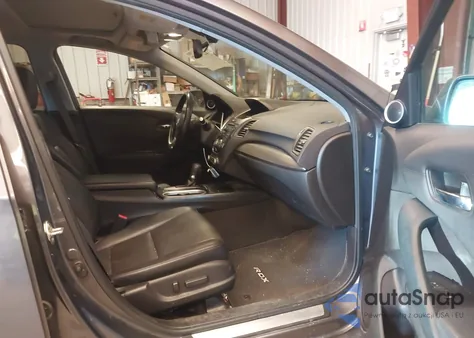 2017 Acura Rdx Acurawatch Plus Package z USA, uszkodzony, nr VIN 5J8TB4H37HL022490